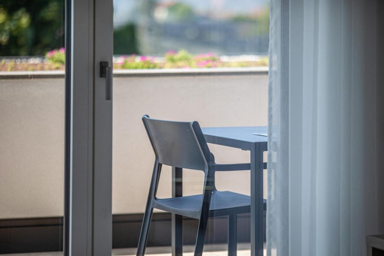 Apartments Curti - Abendrot Laives Eksteriør bilde
